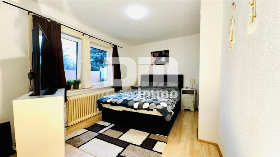 Modernisiertes Fachwerkhaus BJ ca. 1900 mit Dachstudio in ruhiger zentraler Wohnlage - OG Schlafzimmer